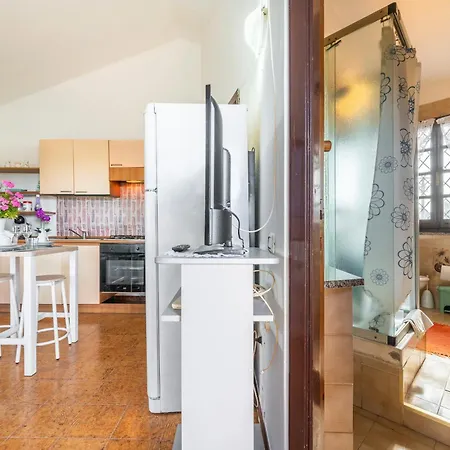 Gianna - Monolocale Luigi Apartment
